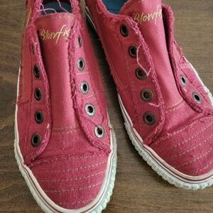 Blowfish Red Slip-On Sneakers with Elastic Laces